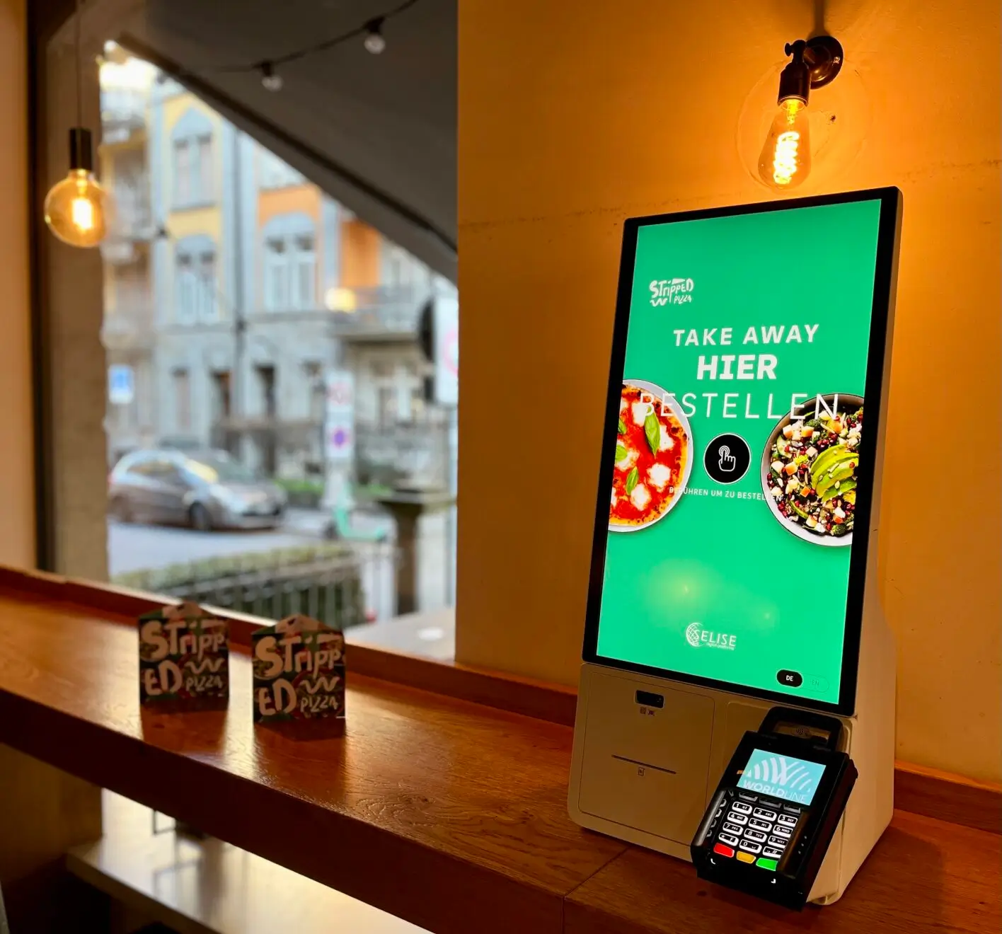 How to Successfully Implement Self-Service Systems in a Restaurant